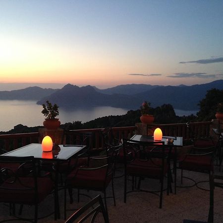 Hotel Les Roches Rouges Piana  Exteriör bild